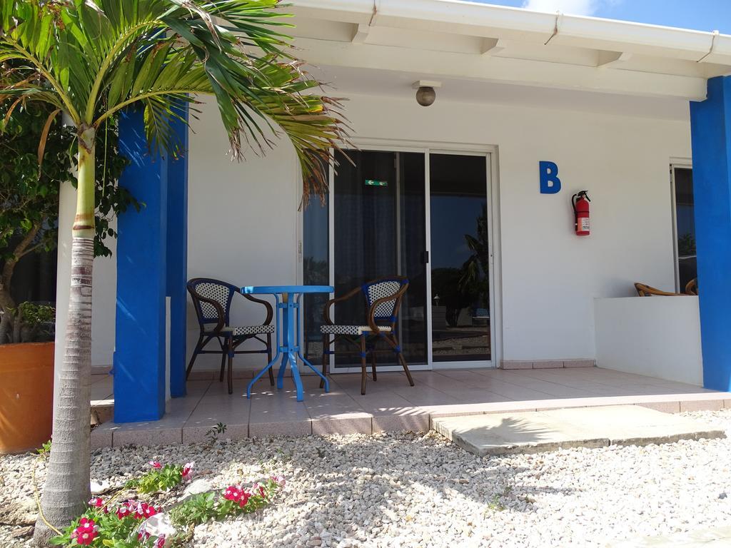 Hacienda Wayaca Apartments Oranjestad Eksteriør billede
